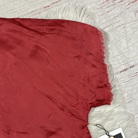 NWT Nation LTD Satin Emory Twisted Marsala Red Velvet Trim Oversized Top - Picture 6 of 11